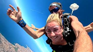 Hani First Skydive! Tandem Jump from 10000 feet at iJump Gran Canaria