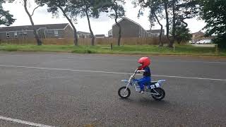 3.5 year young boy on razor 350 electric bike