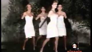 Robert Palmer - Bad Case of Loving You (Doctor, Doctor)