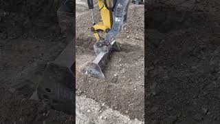 Caterpillar Excavator Digs Hard Ground #excavator #caterpillar #dig #constructionequipment