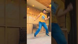 #viral #dance #karanveersingh #trend #danceshorts #dancevideo #dancecover #viraldance #watsaap #god