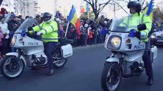 parada-militara-de-ziua-romaniei-ploiesti.flv