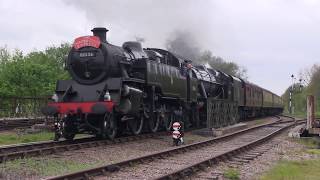 BR Standard Class 4 Tank No. 80136 & LMS Class 8F No.48624 double-head at Swithland [GCR 2017]