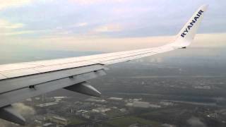 Ryanair 737-800 Cologne Landing