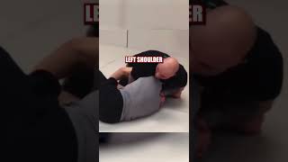 Joe Rogan Teaches a Darce Choke Submission For Jiujitsu