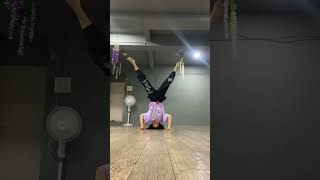 Practice makes progress 💃💫| dance | flexible | nritya_keshvi #short #dance #flexibility