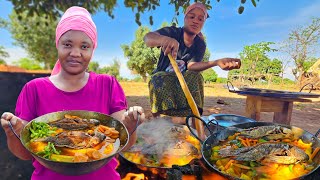 Cooking African Village food/Giriama Coconut Fish Curry with Vegetables/African Village life