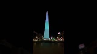 La UBA celebra sus 200 años con un mapping en el Obelisco