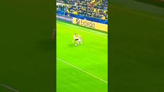 #championsleague #foryou #skills #video #football #viral #magic #shorts