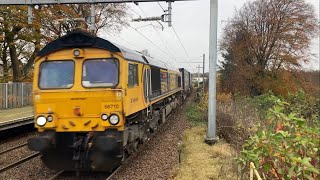 Trains at Livingston South (Edinburgh to Glasgow line) 31/10/24