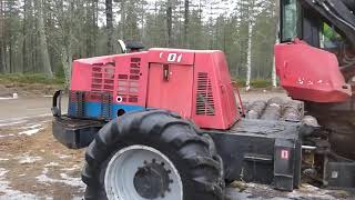 Harvesteri Valmet 901