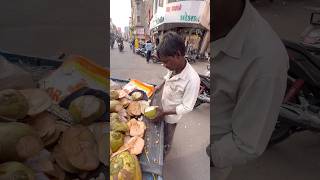 Easy Coconut Cutting in India -Indian Street Food