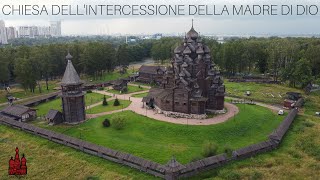 Le 25 cupole della chiesa dell'Intercessione della Madre di Dio