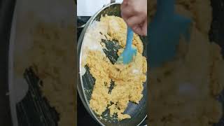 #shorts#mohanthal#besansweet#dessertrecipe#ytshorts#youtube#shortvideo#trending#viralfood