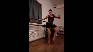 Latin #dance #dancer 把杆练习