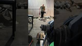 Thomas Inch + 2x25kg farmers walk