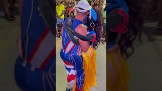 Karolina e George dançando um brega #humor #brega #dancarinas #dança #portodegalinhas