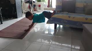 FAQIH BELAJAR PUSH UP.....TIRUIN OM HAIDAR