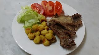 Lamb ribs with Duchess potatoes  - Costillas de cordero con patatas duquesas