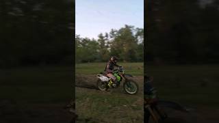 Kawasaki klx 250 и Kayo t2 суетим по грязи🔥#youtubeshorts #gopro #kawasaki #kayo #enduro #klx250