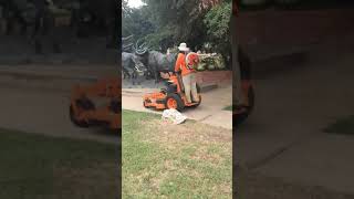 Using the Scag V-Ride 2 with the Stihl BR 700 Backpack blower to make quick work of grass clippings.