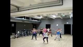 cola song zumba fitness with laura