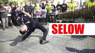 LAGI VIRAL !!! SELOW / PENGAMEN ANGKLUNG RAJAWALI  MALIOBORO YOGYA