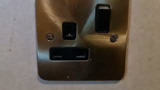 Hack: European socket in United Arab Emirates