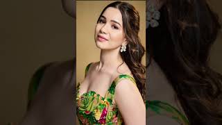 Sara Tendulkar latest photos #saratendulkar #shubmangill #Sara #tendulkar #sachin