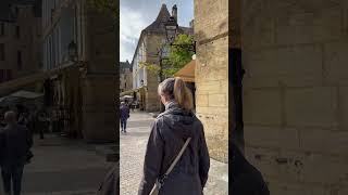 A stroll in Sarlat-le-Canéda.