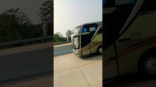 driving vlog bus Budiman hunting bus #busmania #shorts