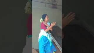 কামৰ মাজতে অলপ😍#shortvideo #assamessong #shorts