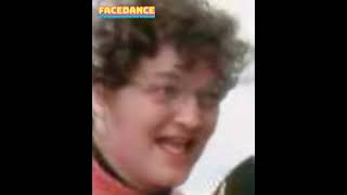 Archie from Balamory is Singing