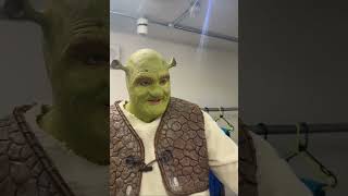 SHREK SWAMP FEELING IT.. #youtubeshorts #shorts #funny #lol #video #dance #shrek #viral #fyp #tiktok