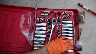 1/2 Inch Milwaukee Tools Ratchet/Socket set Tool Time Tuesday 48-22-9010