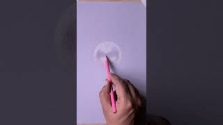 drawing a pearl with colored pencils.