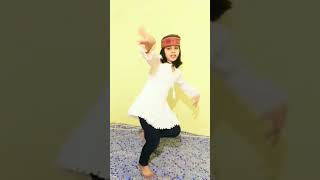 shorts #viral shorts #tranding shorts#shorts#pahadi dance#youtubeshorts