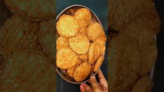 Atta Biscuits Recipe ❤️😋#trending #viralvideo #youtubeshorts #shortsvideo #shorts #biscuitsrecipe