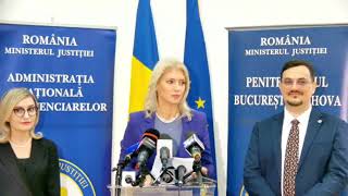 Alina Gorghiu la "Ziua Porților Deschise" de la Penitenciarul Rahova.