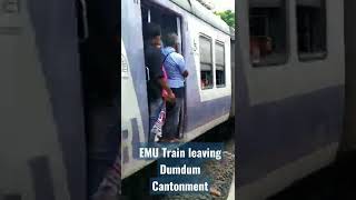 EMU Train towards Sealdah leaving Dumdum Cantonment #emu #shorts #dumdumcantonment #localtrainvideo