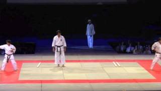 Masters 2007 - 5 - Karate Shorin Ryu - Maitre Chinen - Okinawa