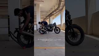 How to use paddock for motorcycle? #continentalgt650 #royalenfield #tutorial