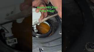 How to Remove Honda HRV Fuel Pump,#honda hrv #Honda crv #fuel pump #water pump #honda hrv 2019 #diy