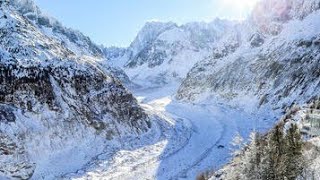 La Mer de Glace,la Grotte de la Mer de Glace Chamonix-Mont-Blanc  جولة في بحر   و مغارة الجليد