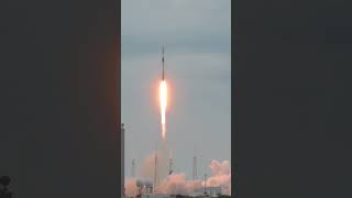 Falcon 9 rocket carrying a pair of O3b mPOWER satellites launches