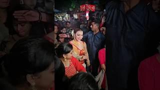 Koushani Mukherjee Public Places Dance With Dakatia Pakhi | Tollywood Actress | ডাকাতিয়া পাখি |