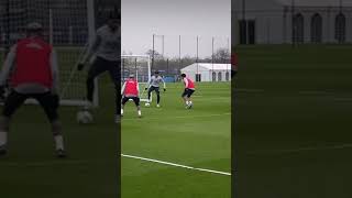 Kylian Mbappe HUMILIATES his Teammate in Training 😳