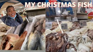 FIND OUT WHERE I GOT MY CHRISTMAS FISH//SHOP WITH ME