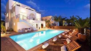 Villa Sophia - Gorgeous 4 Bed Holiday Villa To Rent in  Cyprus