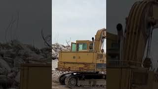 Straight Piped Caterpillar Excavator #caterpillar #excavator #loudexhaust   #constructionequipment